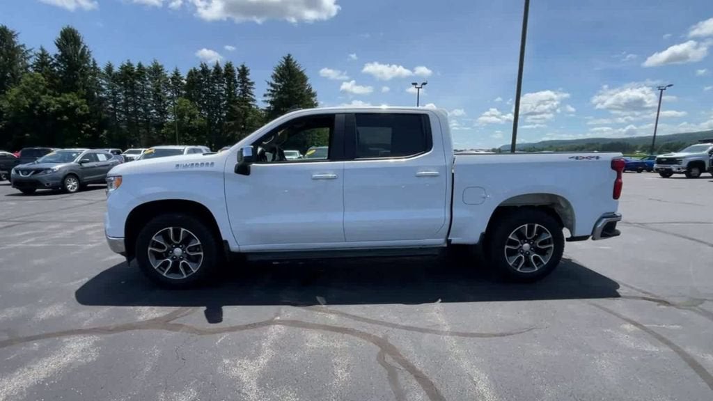 2022 Chevrolet Silverado 1500 — detail view