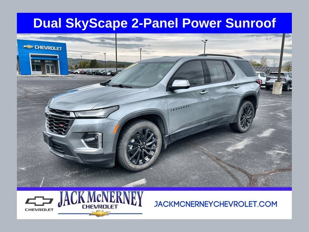 2023 Chevrolet Traverse RS in Sterling Gray Metallic — front three-quarter view